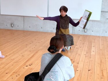 小鳥が…落ちた⁉︎ 2月英語絵本の会