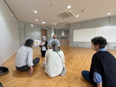 雨の日は図書館で英語の絵本を読もう！6月の英語絵本の会